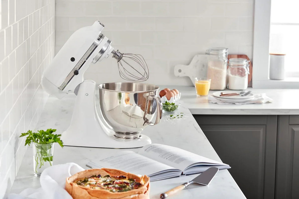 KitchenAid Artisan Series 5 Quart Tilt-Head Stand Mixer