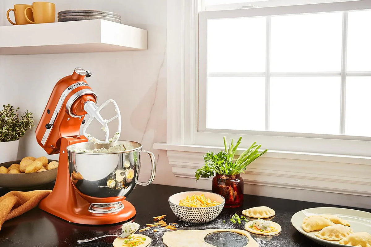 KitchenAid Artisan Series 5 Quart Tilt-Head Stand Mixer