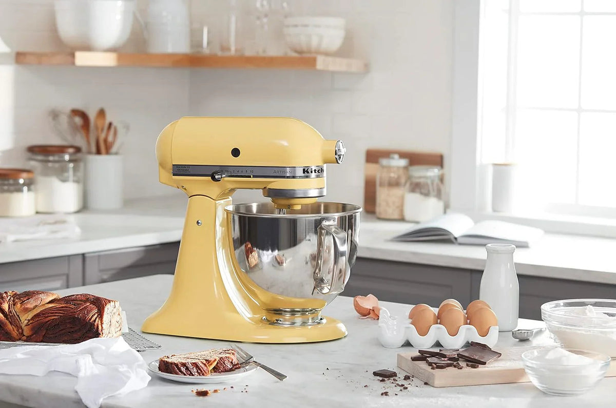 KitchenAid Artisan Series 5 Quart Tilt-Head Stand Mixer