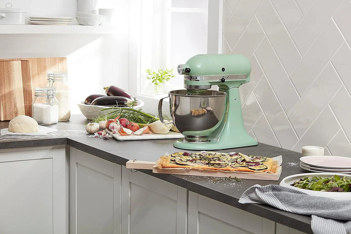 KitchenAid Artisan Series 5 Quart Tilt-Head Stand Mixer